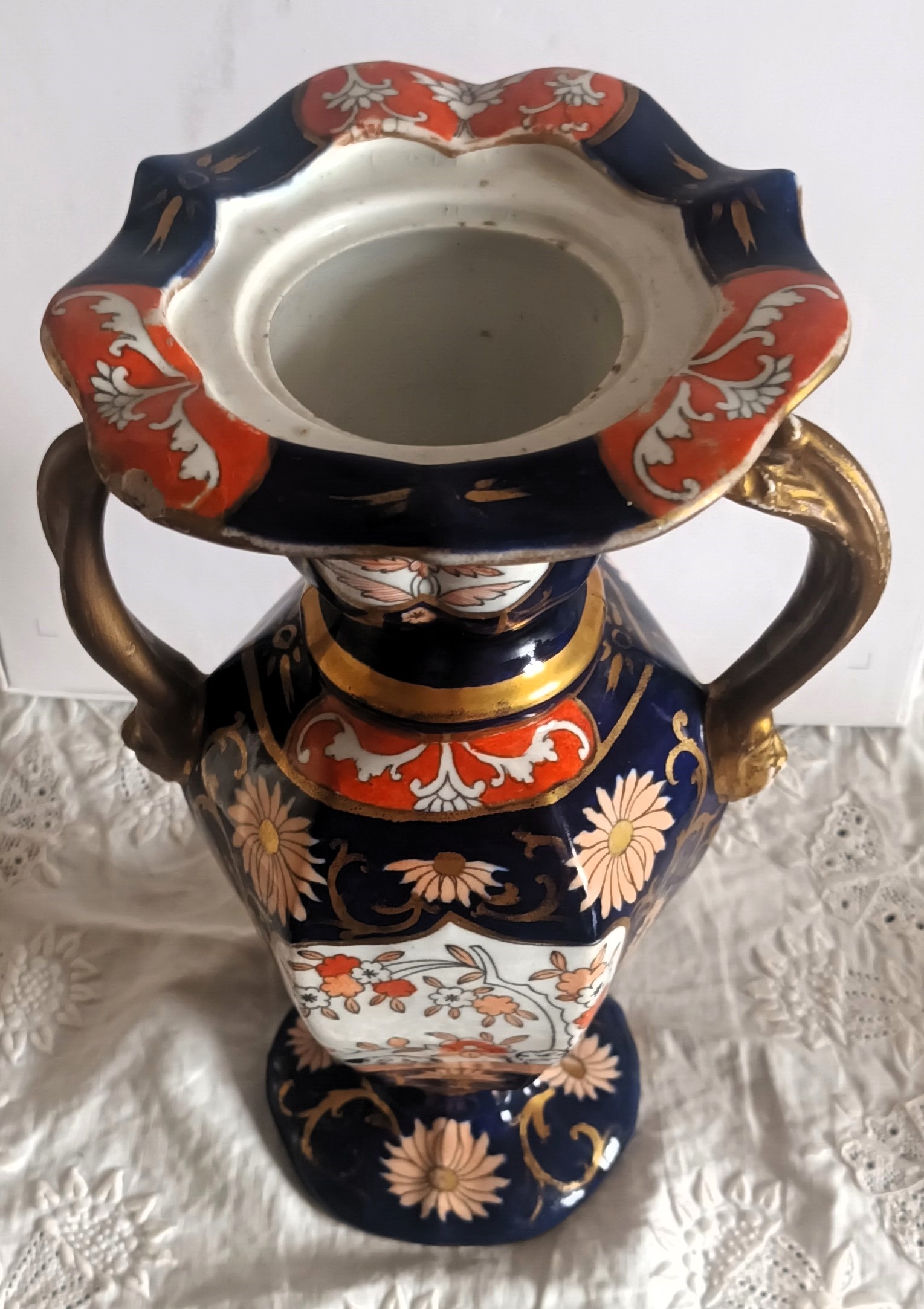 Antique English Georgian Mason's Ironstone Vase - Image 3